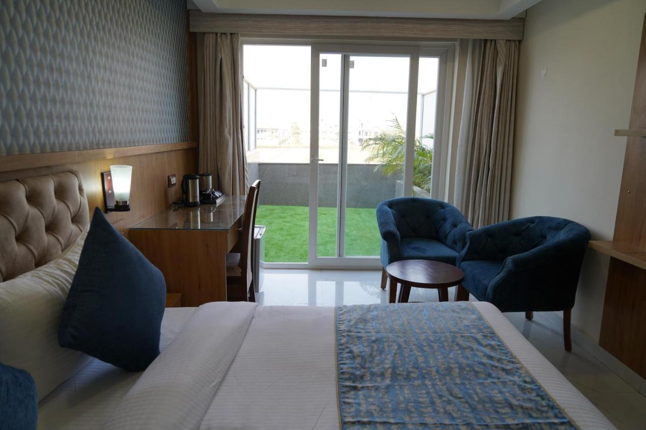Hotel Shanti Sagar Kharar Dış mekan fotoğraf