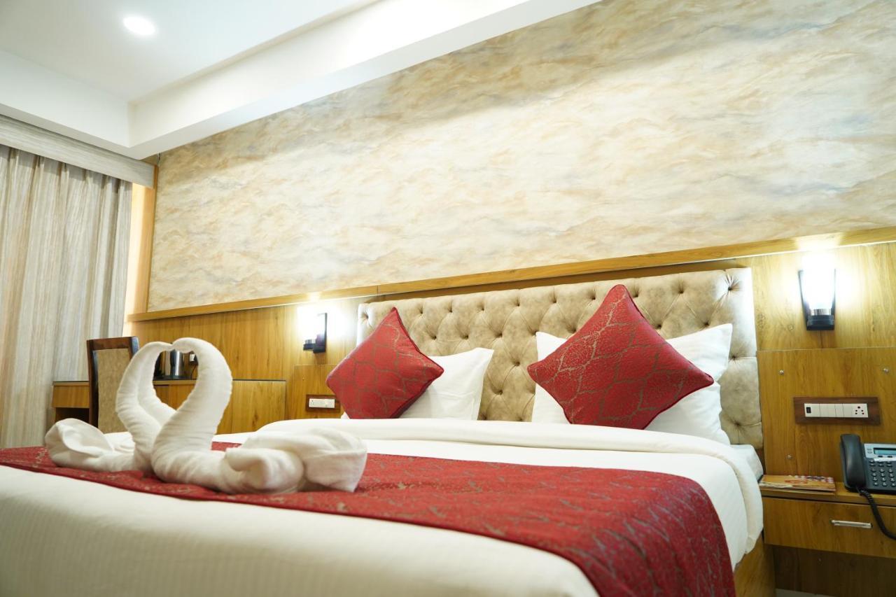 Hotel Shanti Sagar Kharar Dış mekan fotoğraf