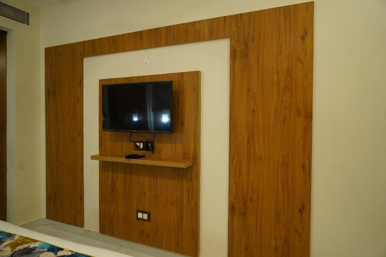 Hotel Shanti Sagar Kharar Dış mekan fotoğraf