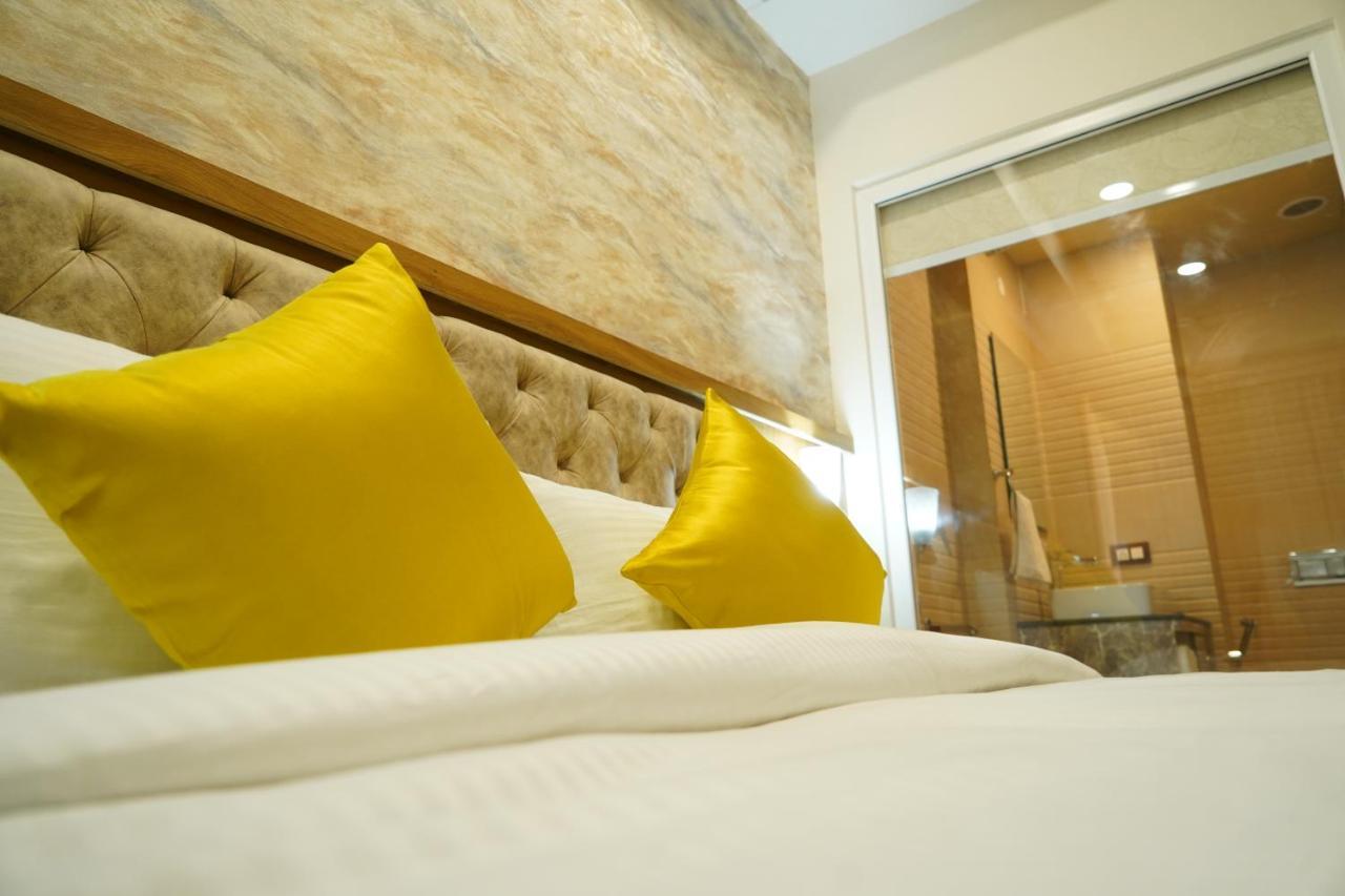 Hotel Shanti Sagar Kharar Dış mekan fotoğraf